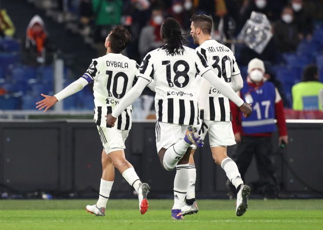 爱游戏官网入口-多特蒙德南看台图片